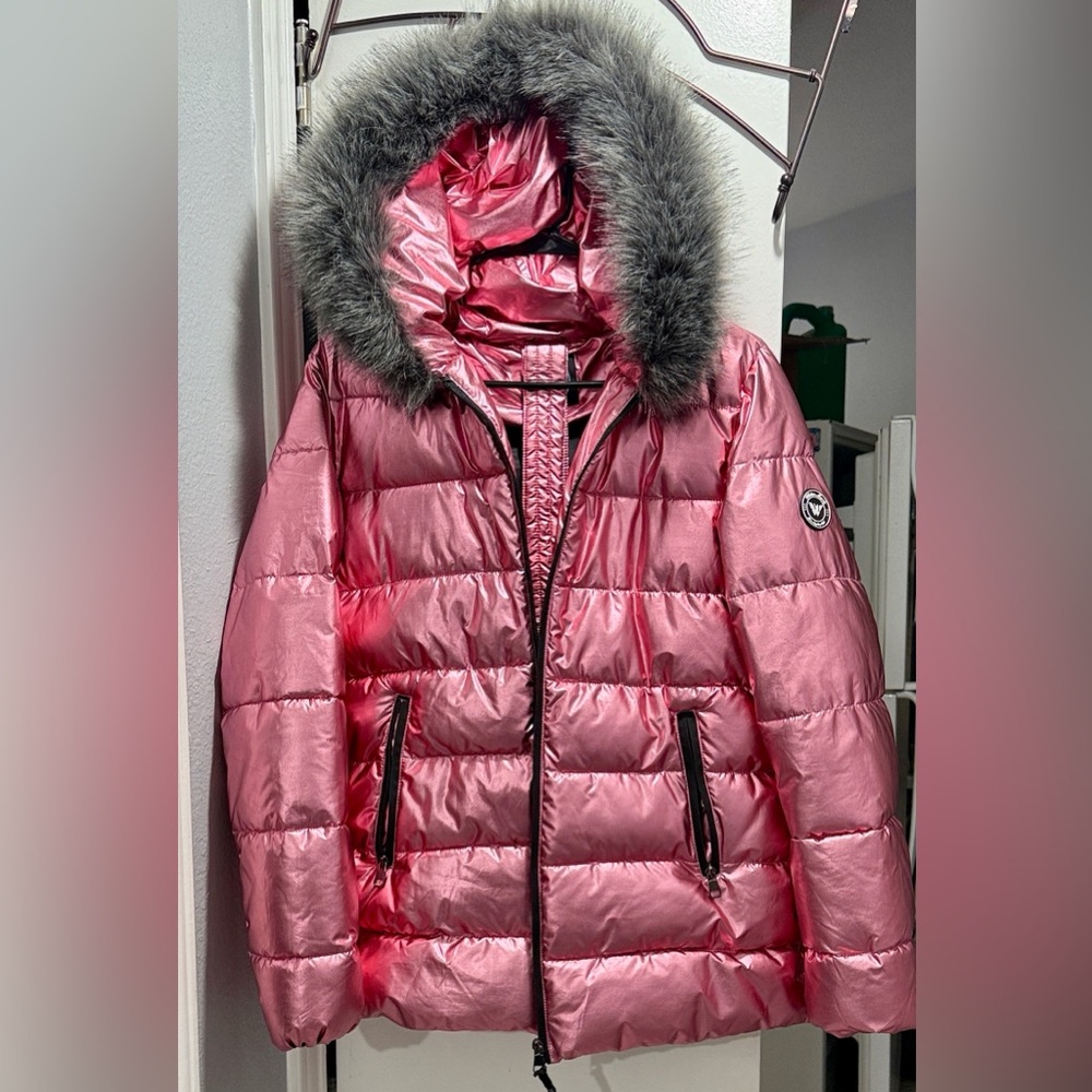 White Mark Shiny Pink Puffer Jacket with Faux Fur Trim